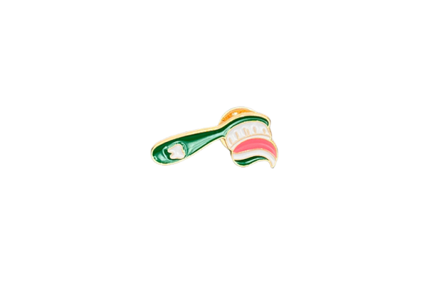 Pin broche metálico.