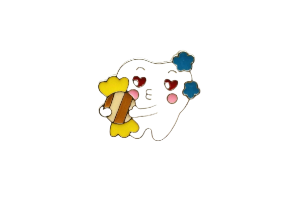 Pin broche metálico.